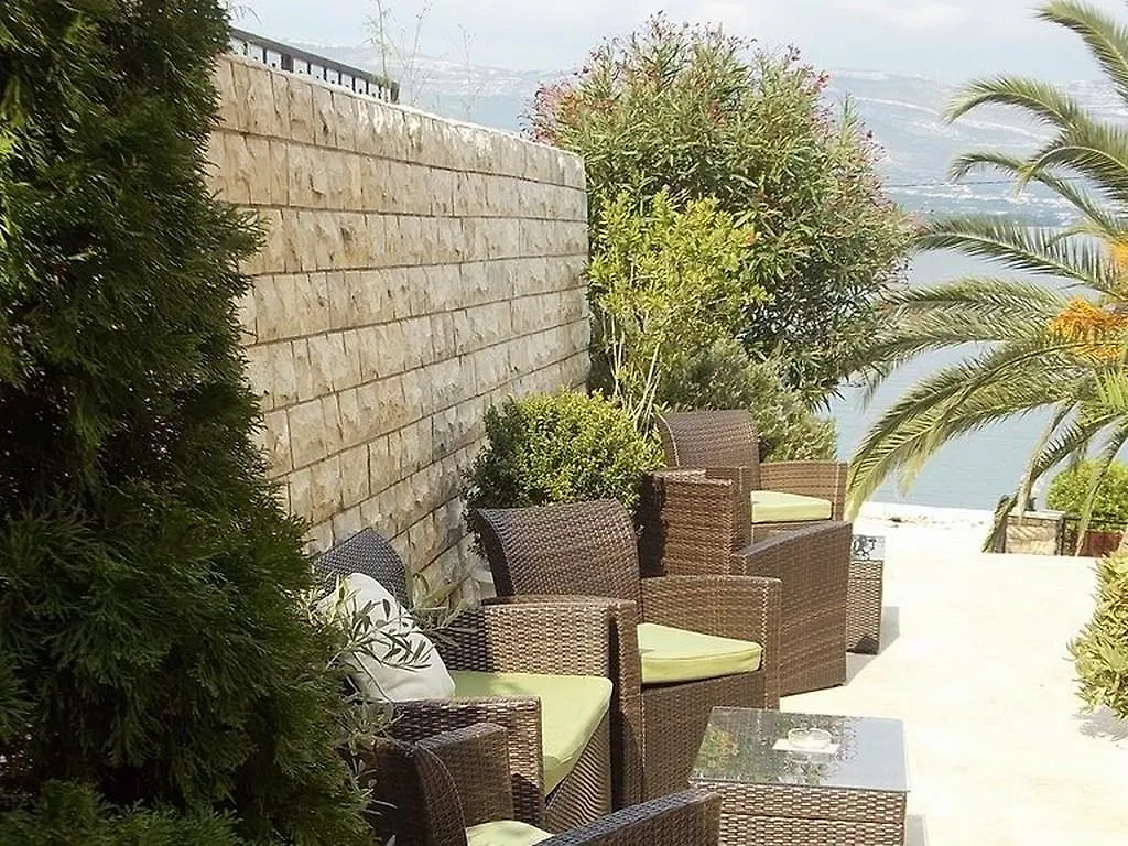 ***  Hotel Vila Tina Arbanija Croatia