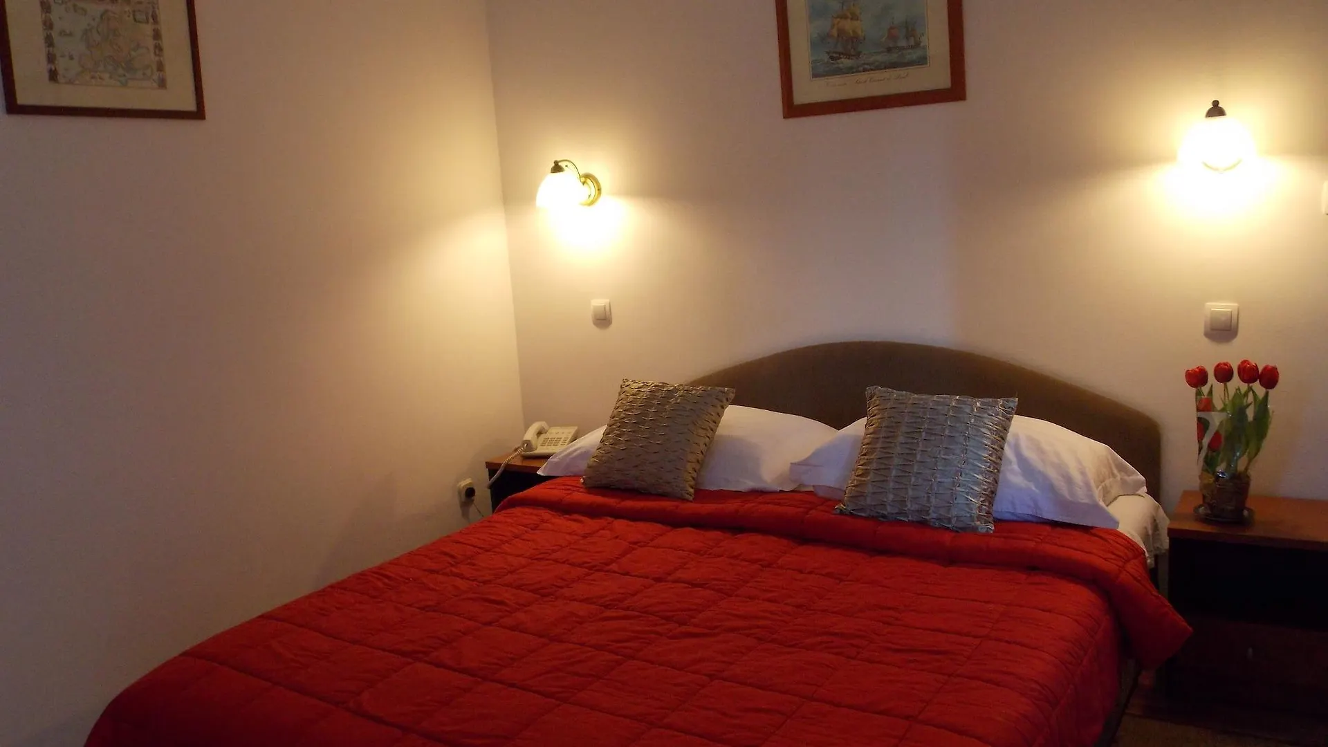Hotel Vila Tina Arbanija